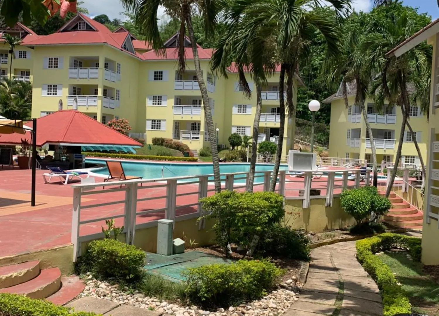 Quaint Sleep Apartment At Mystic Ridge Ocho Ríos